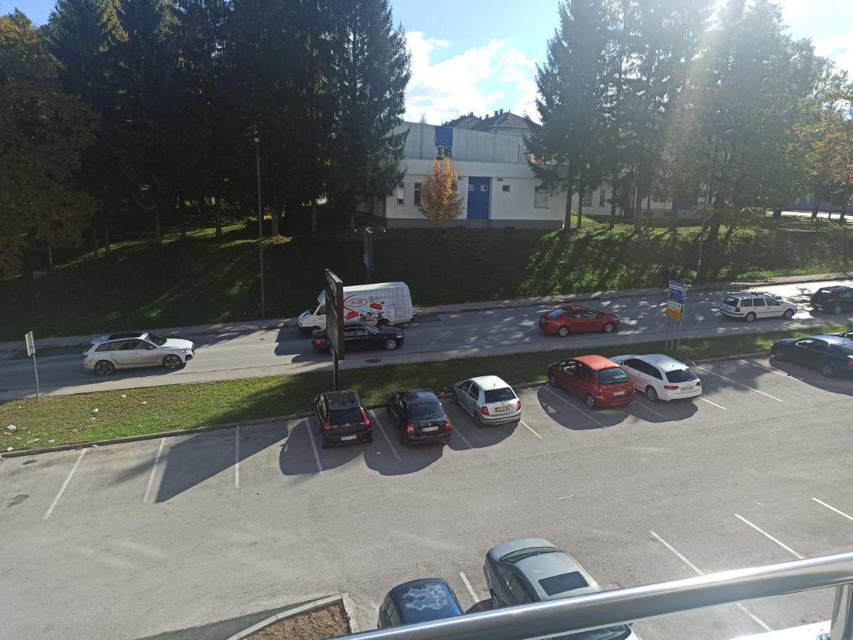 M&A Apartment-Easy Airport Lukavica Eksteriør bilde
